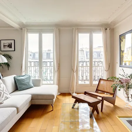 The View- Eiffel Tower Appartement